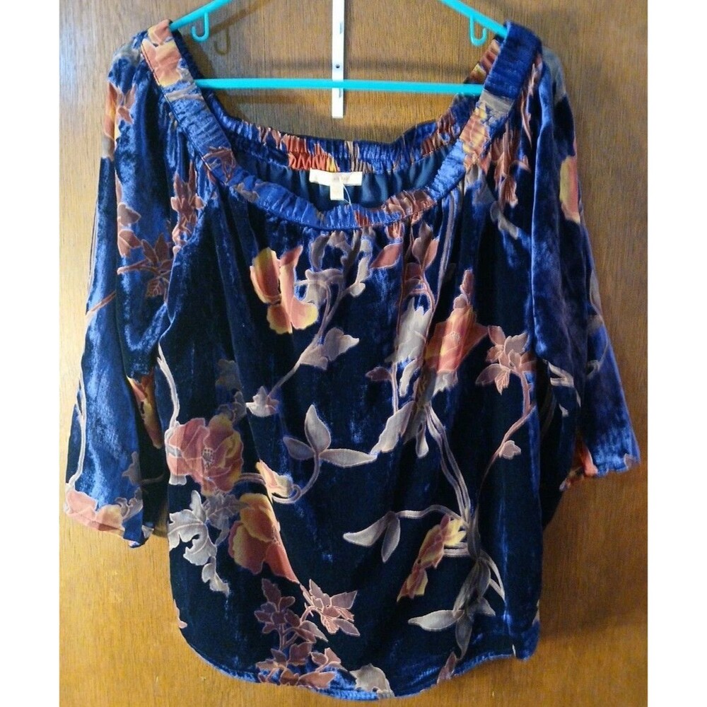 Skies are Blue Navy velvet floral burn-out off shoulder top,  Bell Sleeve L New